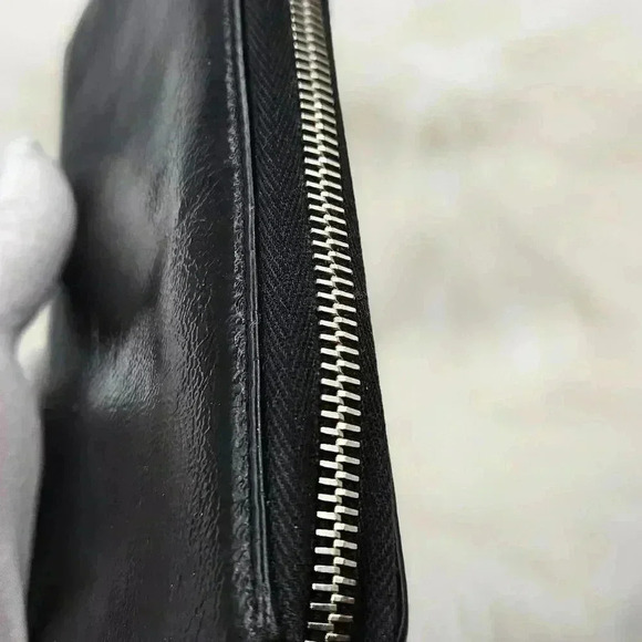 Belle de Jour Vernis Zippy Wallet - Picture 5 of 16